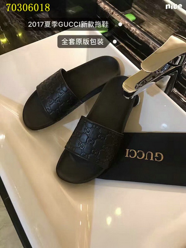 Gucci Men Slippers_027